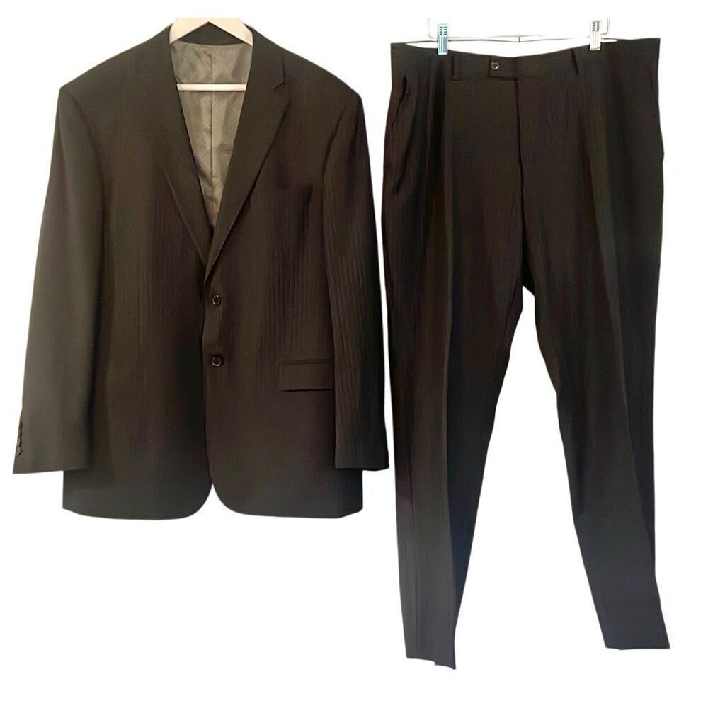 Mantoni virgin wool two button charcoal grey suit size 46R - Picture 7 of 16